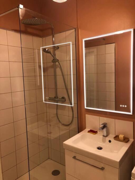 Appartement Vieux-Port/ 2 Min Du Metro Estrangin 马赛 外观 照片